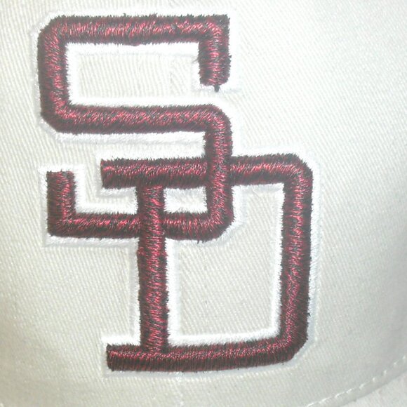 San Diego Padres New Era Red SD Logo Vintage 90s Mens Strapback hat cap New Mlb - Picture 2 of 5